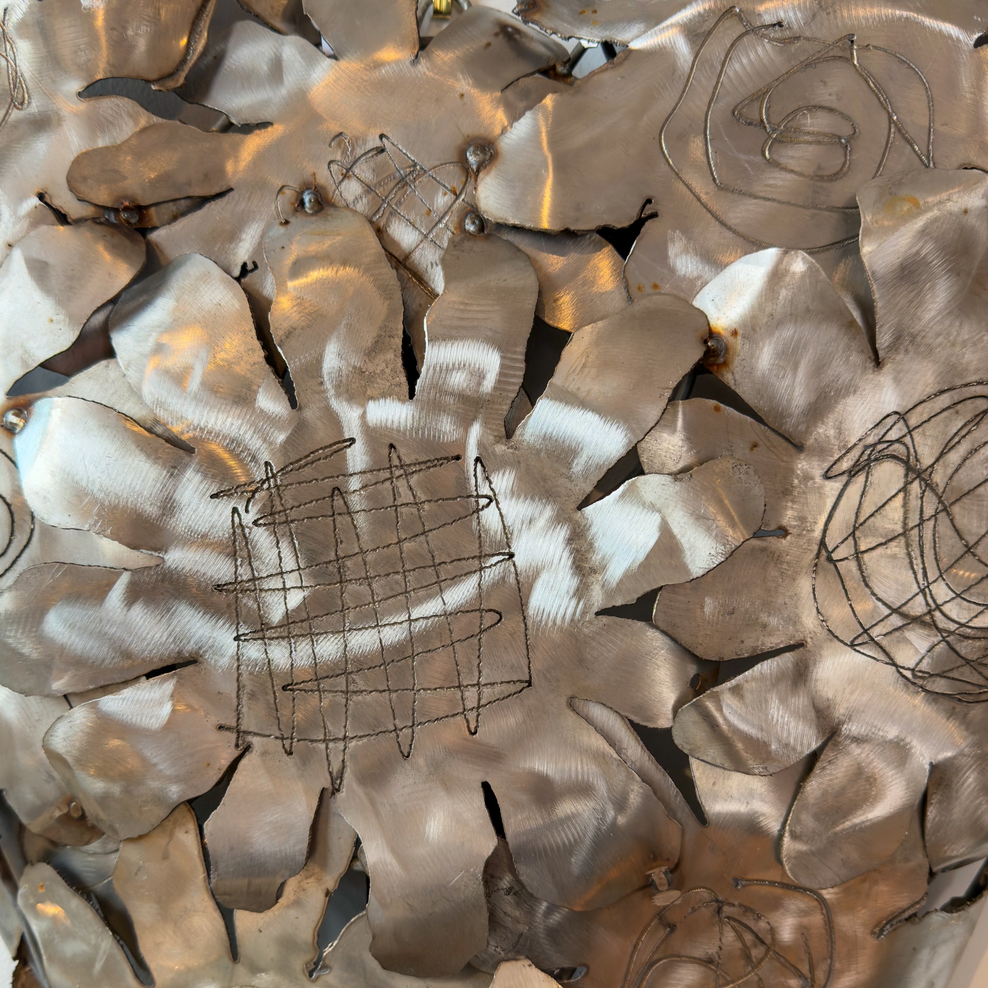 432 Stainless Steel Wall Sunflower